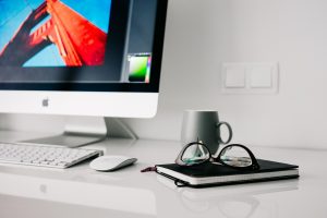 20代が未経験でWEBデザイナーに転職するには？