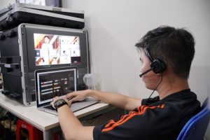 TVディレクターの主な仕事内容・なり方・転職について