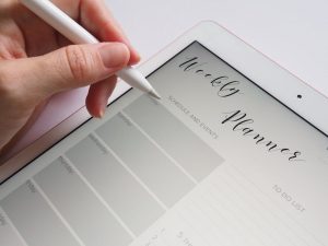 商品企画職の主な仕事内容・なり方・転職について