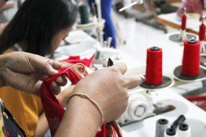 オリジナル商品の作り方｜中小企業が差別化する7つのステップ