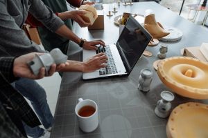 商品開発のやり方｜ゼロからヒットを生む7つのステップ