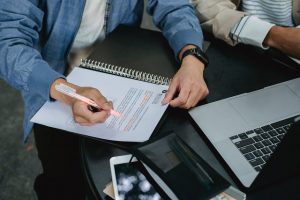 研修の事前課題の設計方法｜当日の学びを深める予習コンテンツの作り方