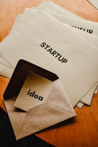 企画力がある人の特徴｜アイデアを形にできる人の思考と習慣