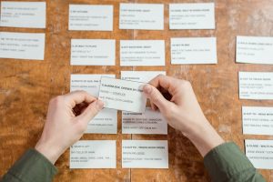 KJ法のやり方｜アイデアをグループ化して本質を見つける発想整理法
