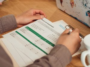 研修のROI計算方法｜投資対効果を数字で示す人事担当者向け実践ガイド